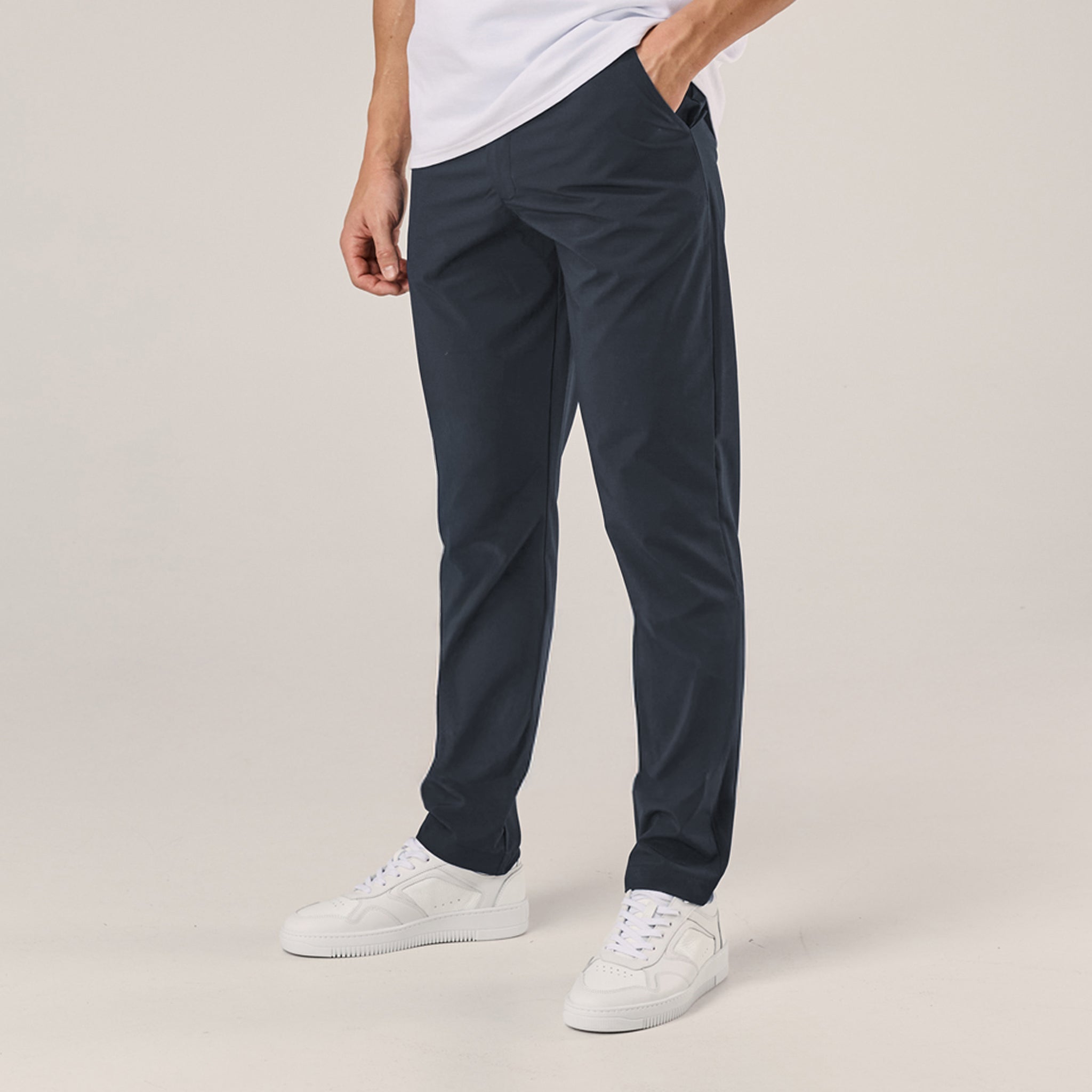 Smart Tech Chino | Charcoal