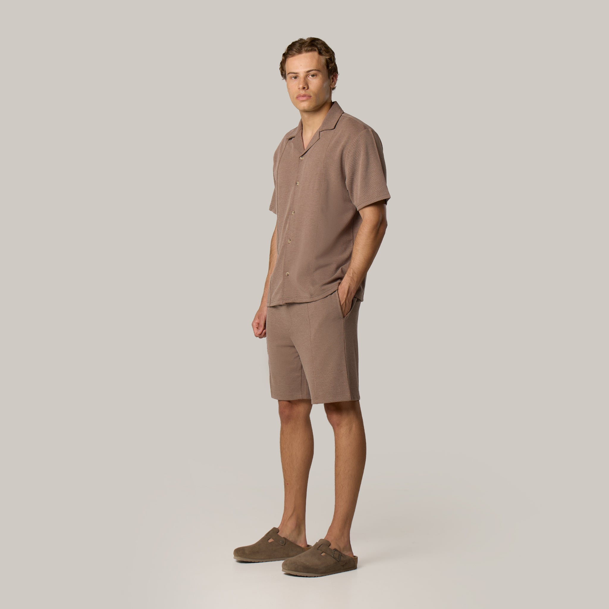 Premium Pique Revere Shirt | Warm Brown