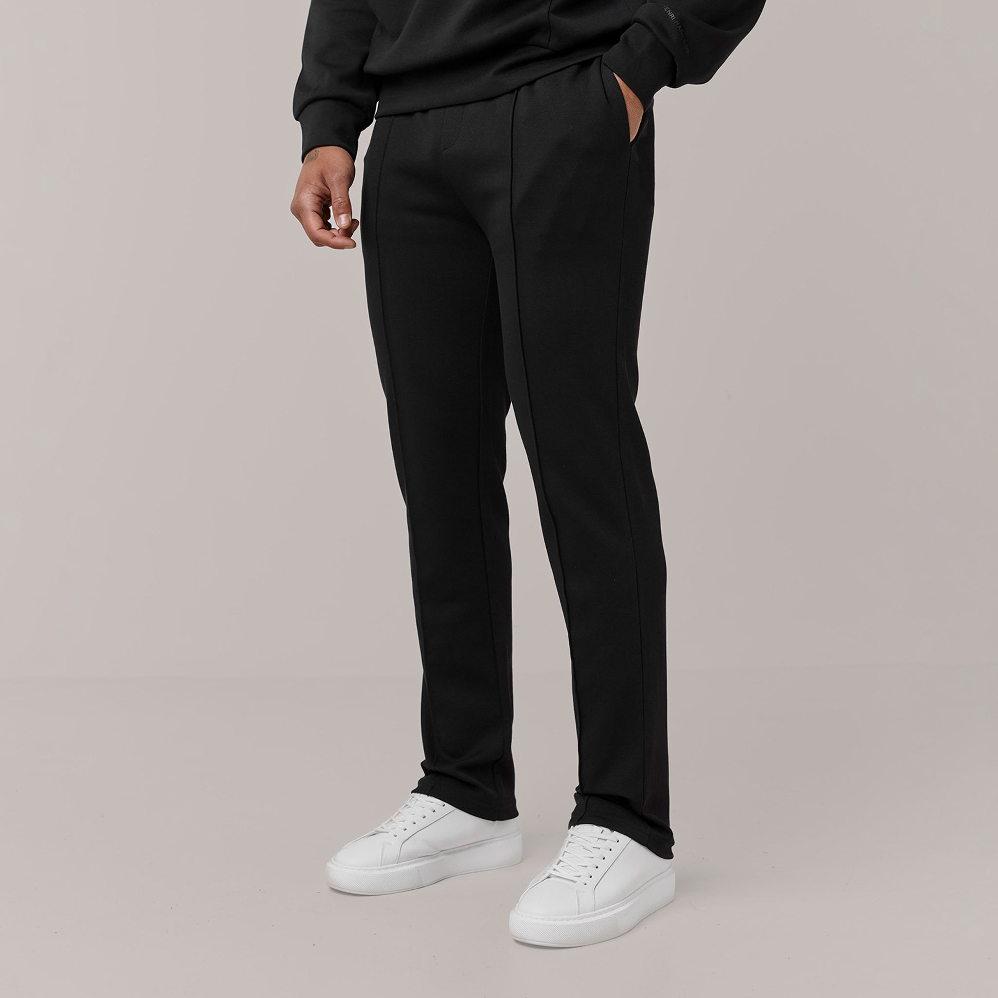 Men's  Black Straight Leg Interlock Jogger  Henri. Marc & Co  Front View