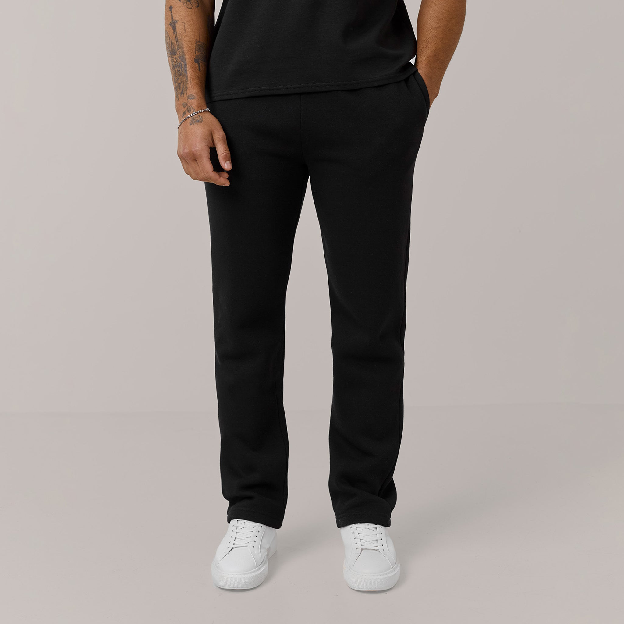 Men's  Black Straight Leg Open Hem Jogger  Henri. Marc & Co  Front View