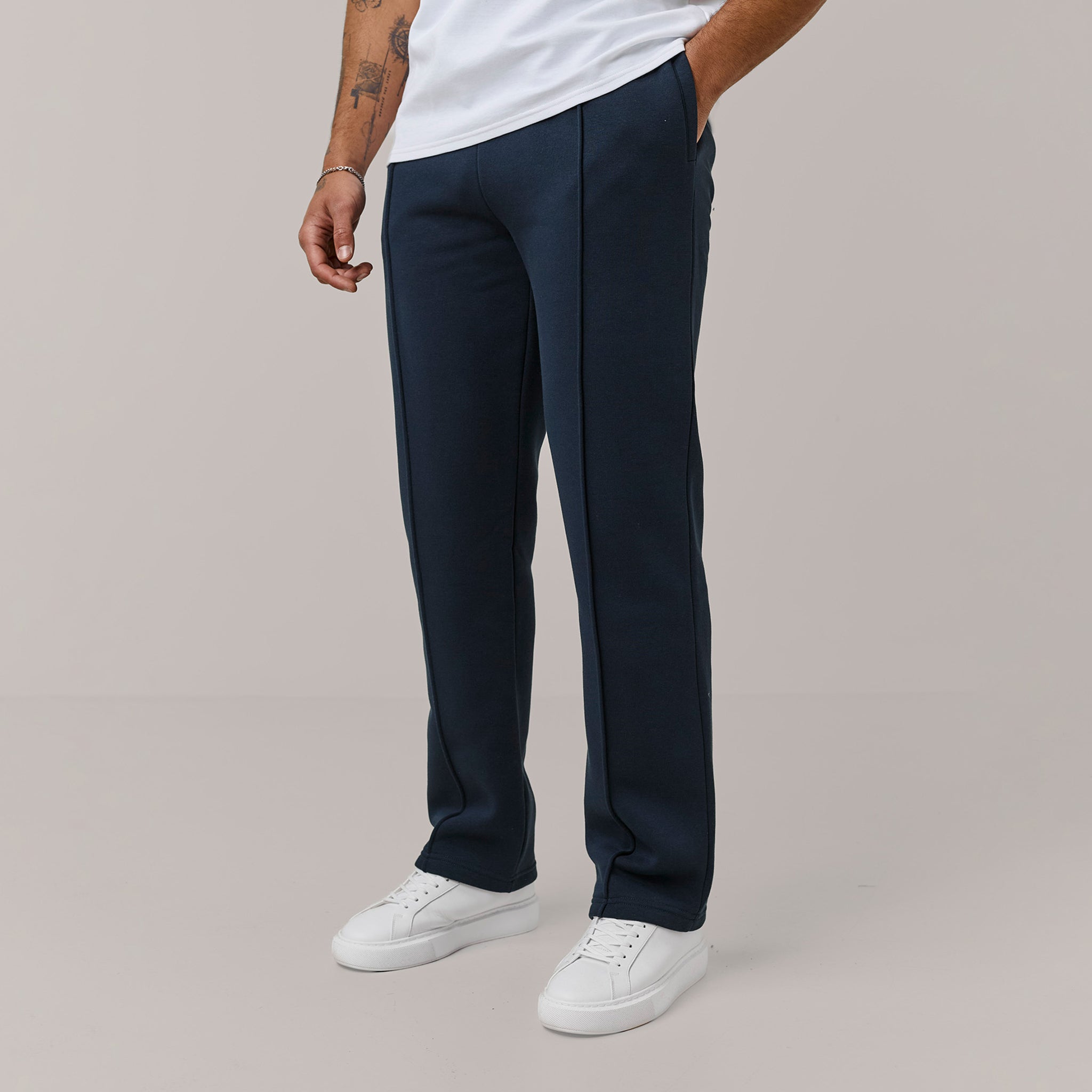 Men's  Navy Straight Leg Pleated Open Hem Jogger  Henri. Marc & Co  Front View